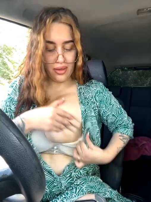 VikiDemini live cam screenshot females on PornAJ – Adult Videos, Live Cams & Chat — screenshot #1