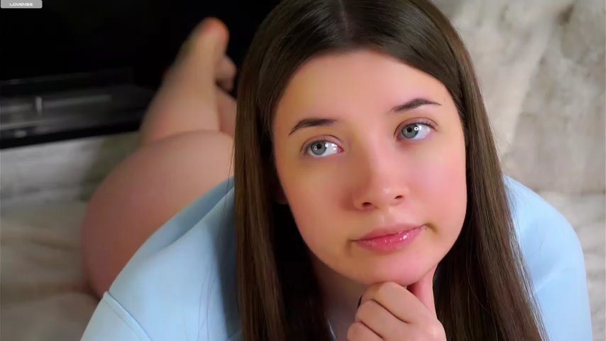 LowOncoming live cam screenshot female on PornAJ – Adult Videos, Live Cams & Chat — screenshot #2